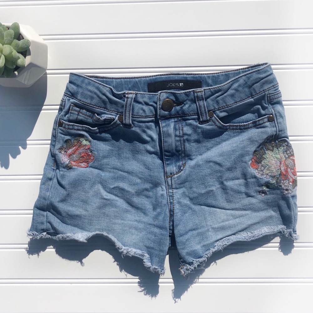 Joe’s Floral Embroidered Jean Shorts Girls  10